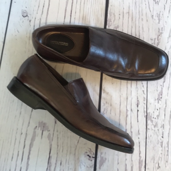 Banana Republic loafer main image 6